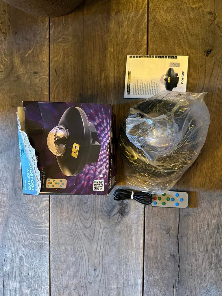 Nortec Galaxy Projector LED - Nieuw (doos beschadigd), Huis en Inrichting, Lampen | Overige, Ophalen of Verzenden, Nieuw