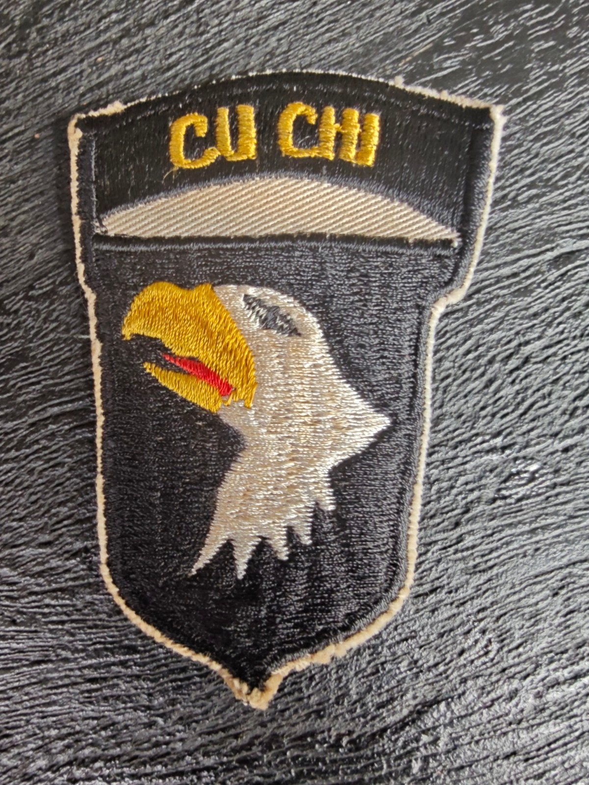 US Army 101st Airborne Division Cu Chi Vietnam Patch, Verzamelen, Ophalen of Verzenden, Landmacht, Amerika, Embleem of Badge