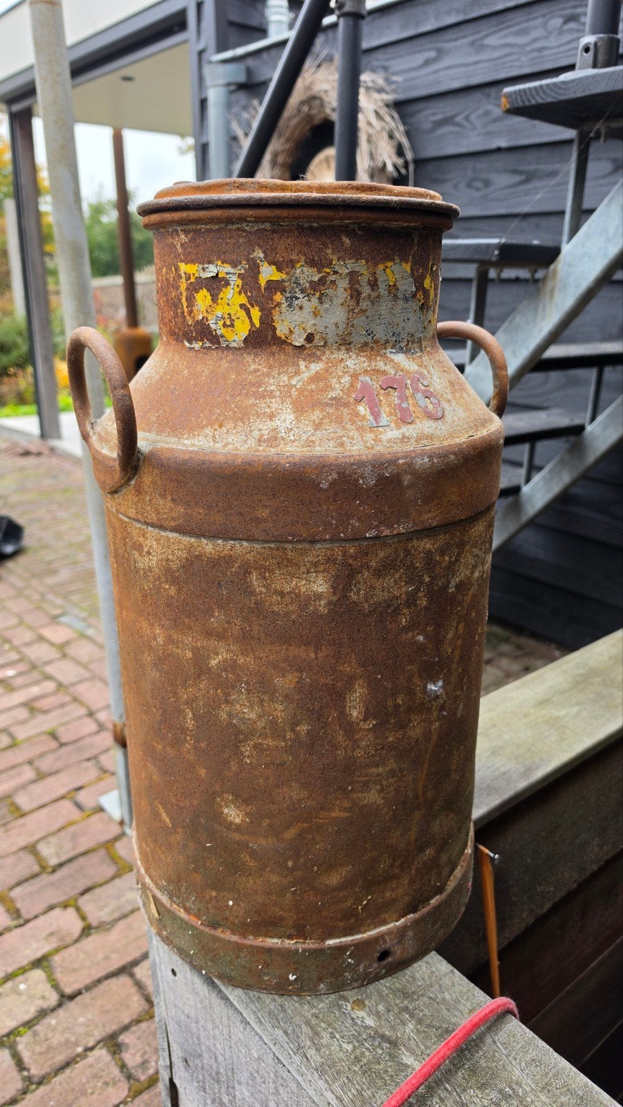 Antieke stalen melkbus - Decoratief en robuust, Ophalen