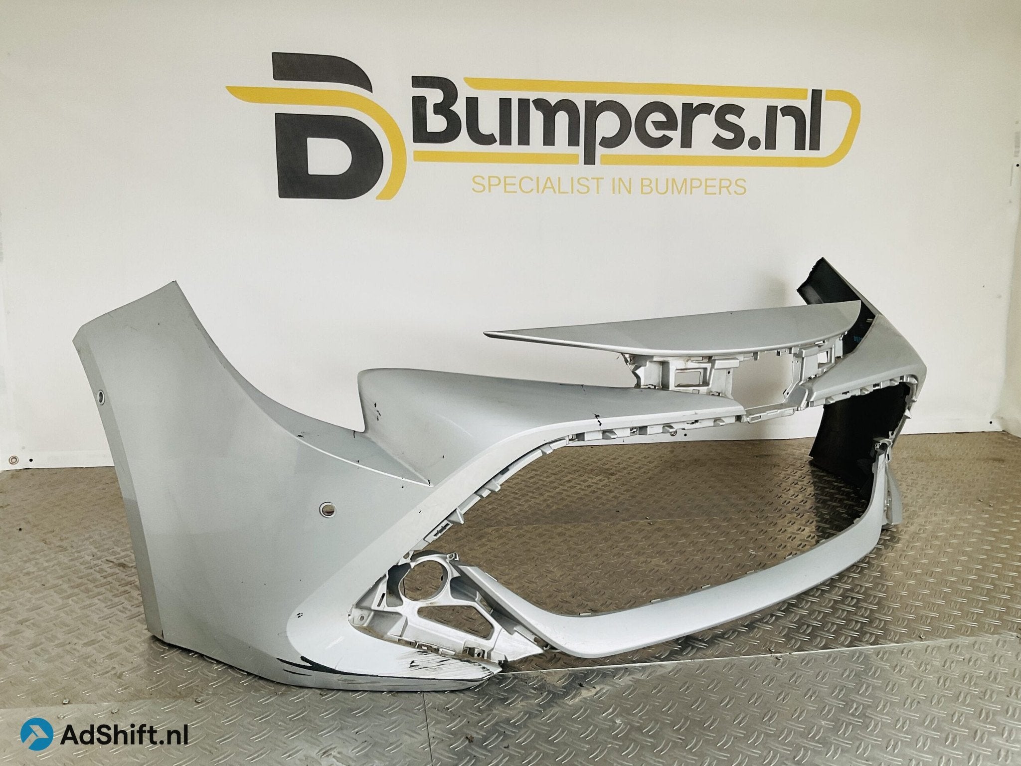 Bumper Toyota Corolla 6xpdc 2018-2024 52119-02P40 Voorbumper, Bumper
