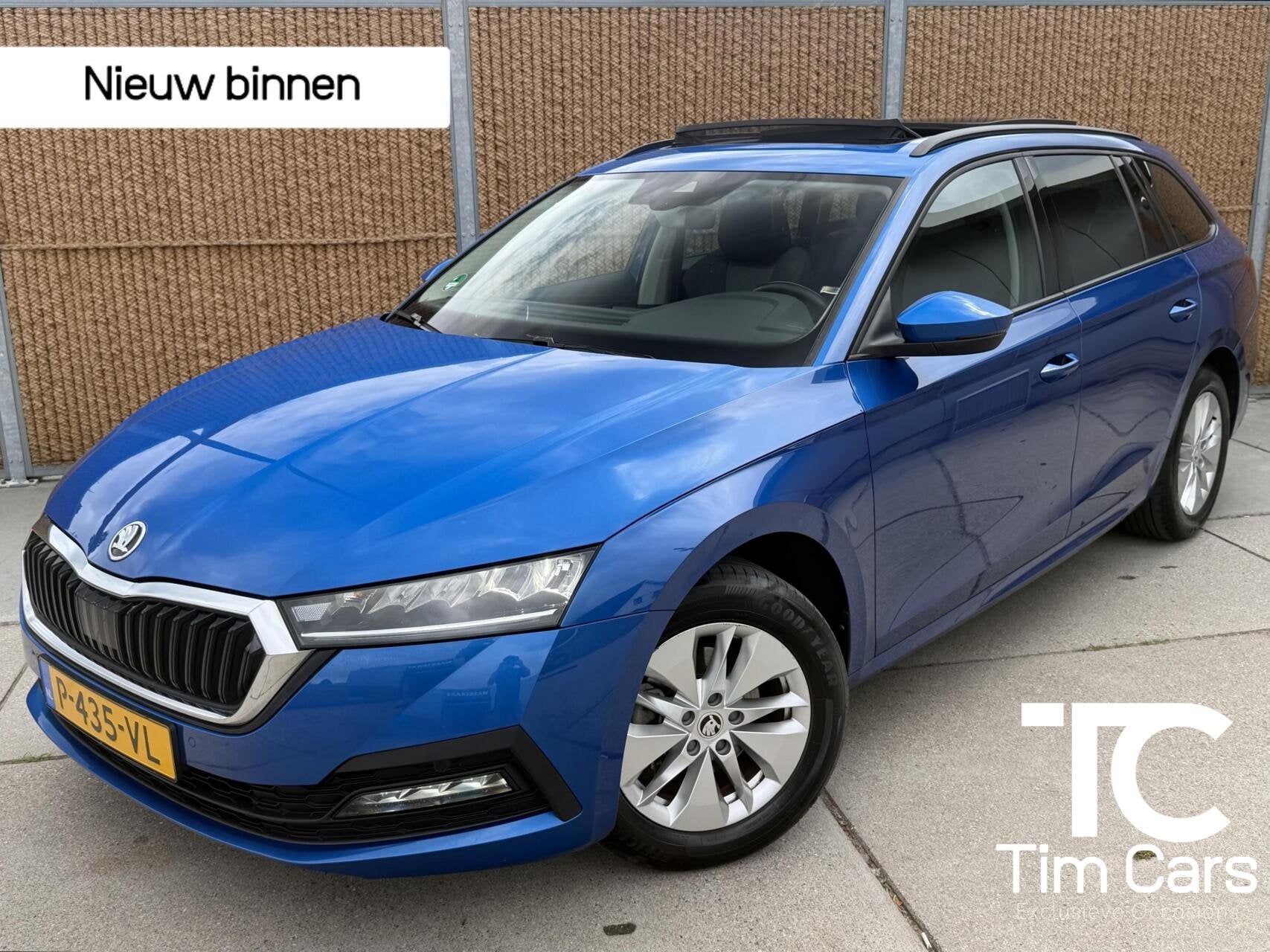 Skoda Octavia Combi 1.5 e-TSI Business Edition Automaat | Pa, Auto's, Skoda, Euro 6, 4 cilinders, 150 pk, Blauw