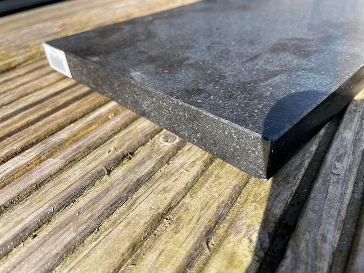 Basalt vensterbank 88x20x2 cm - Hornbach, Doe-het-zelf en Verbouw, Tegels, Ophalen, 60 cm of meer, Hardsteen, Overige typen