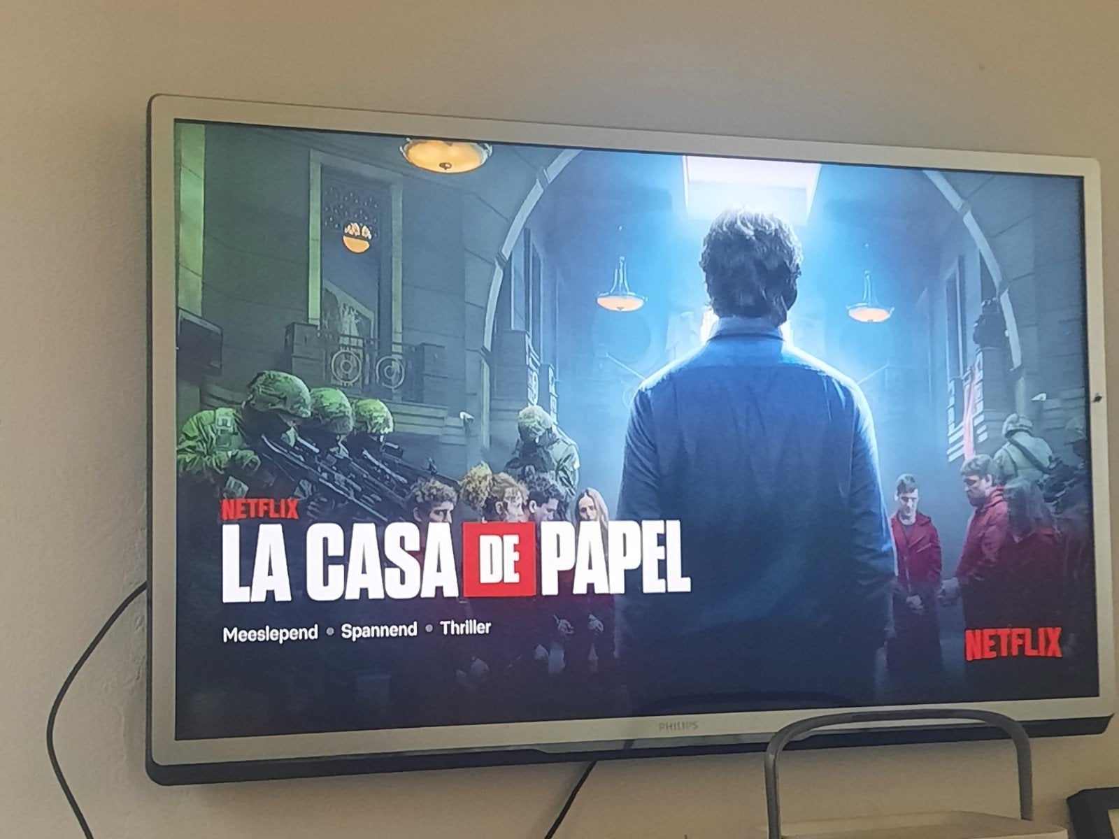 Philips Smart TV 40 inch met voet en afstandsbediening, Ophalen, Philips, Zo goed als nieuw, 100 cm of meer
