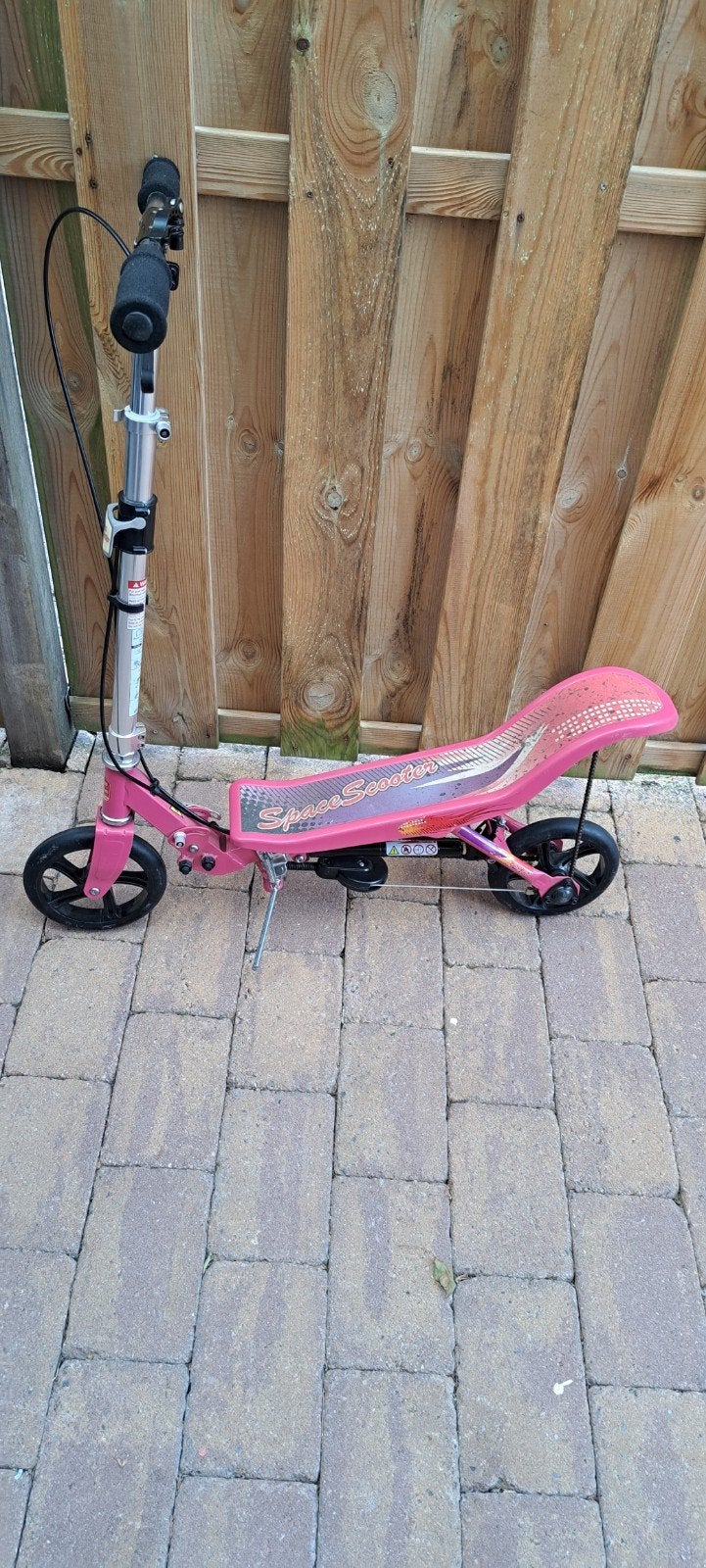 Roze Space Scooter X580 - Gebruikt, Fietsen en Brommers, Ophalen of Verzenden