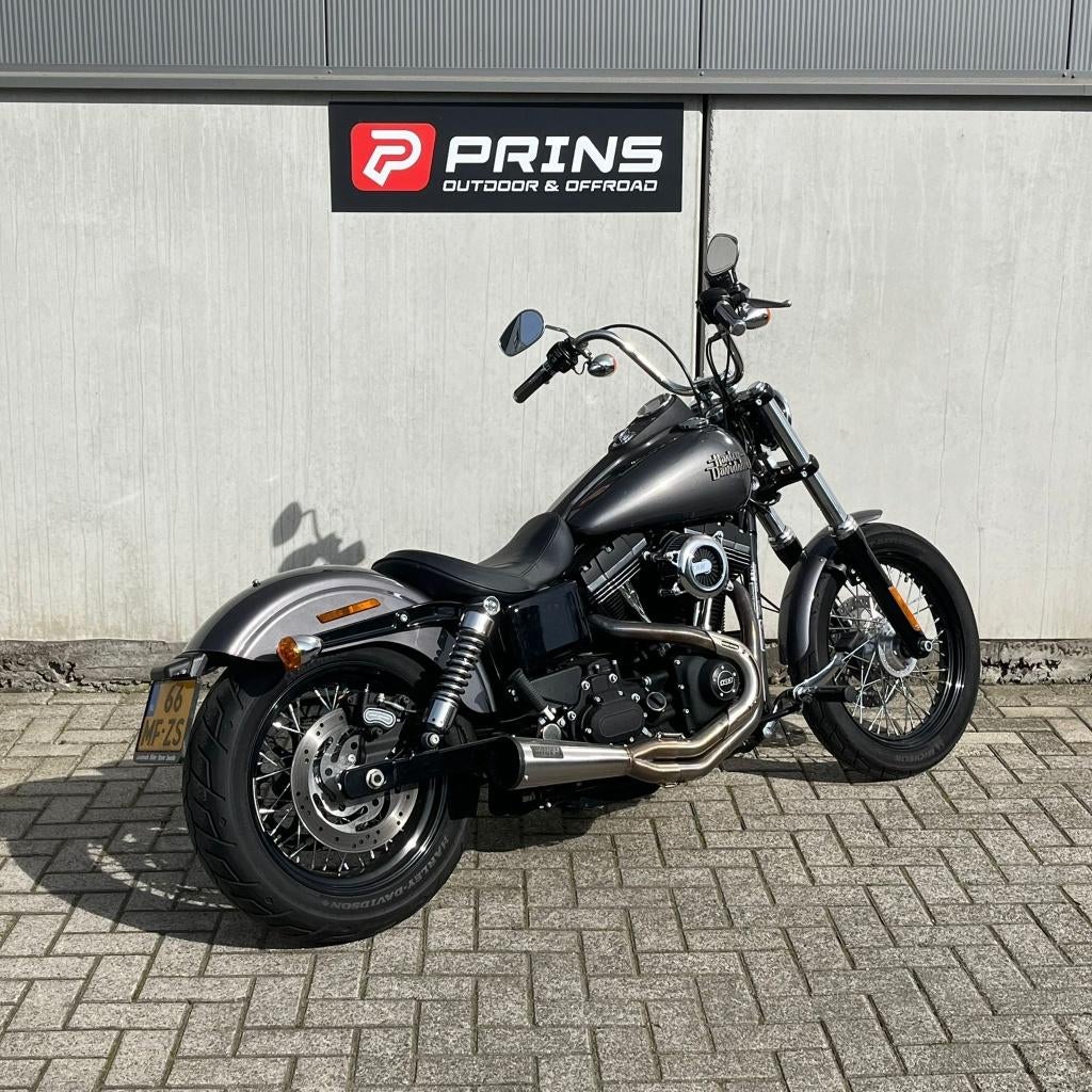 Harley-Davidson FXDB Street Bob 103 | 2015 | 10.912 km, Motoren, Motoren | Harley-Davidson, 2 cilinders, Particulier, Meer dan 35 kW