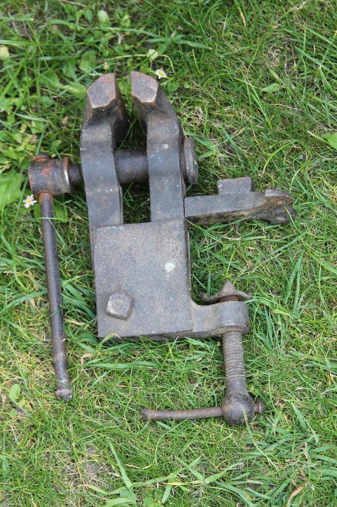 Staartbankschroef, Antiek en Kunst, Antiek | Gereedschap en Instrumenten, Ophalen
