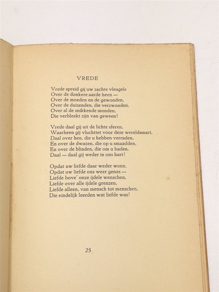 Zingende Stemmen — Adama van Scheltema, Brusse 1918, Boeken, Ophalen of Verzenden, Gelezen