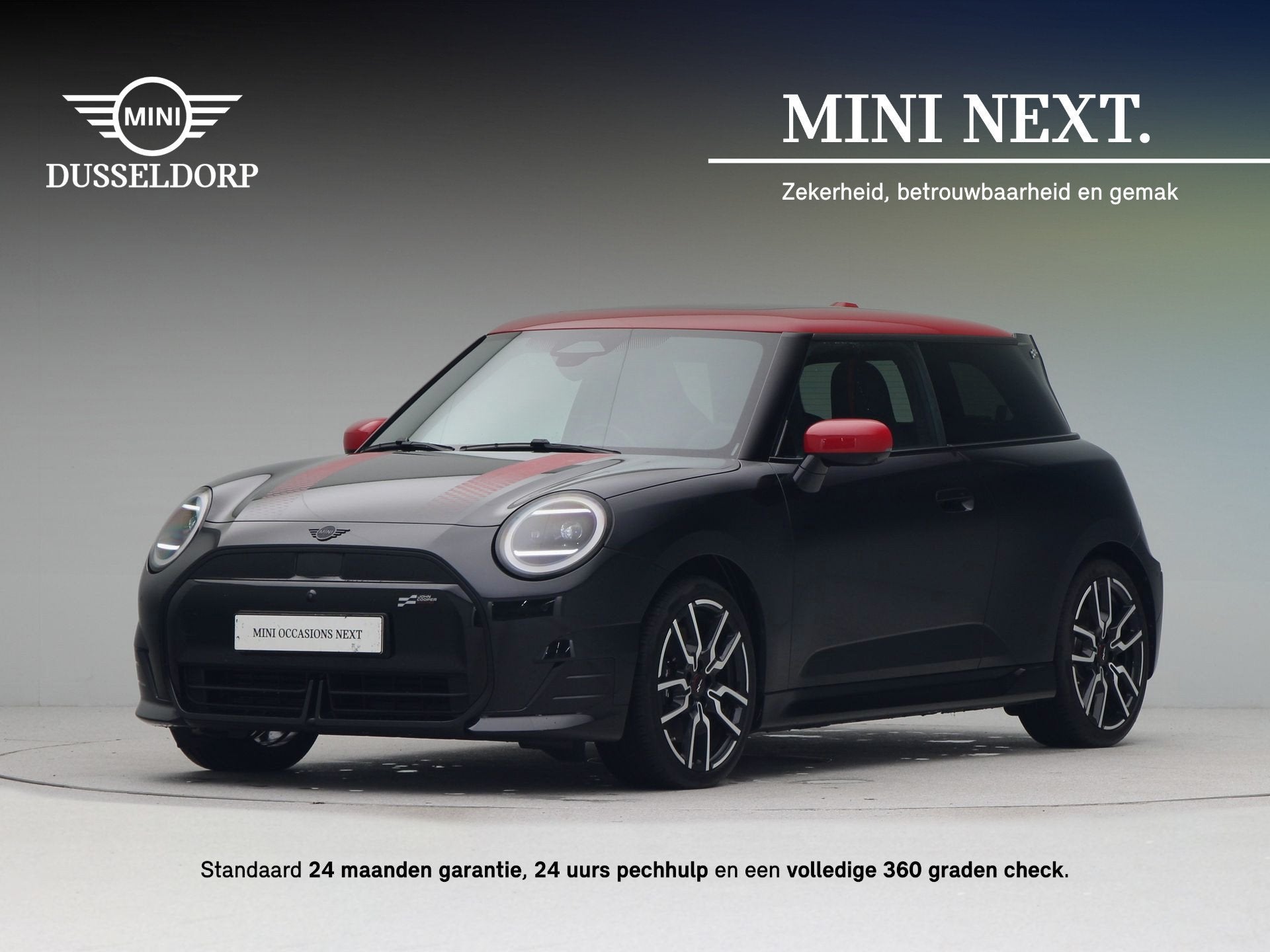 MINI Cooper E John Cooper Works Pakket XL (bj 2024), Gebruikt, Zwart, Met garantie (alle), 4 stoelen