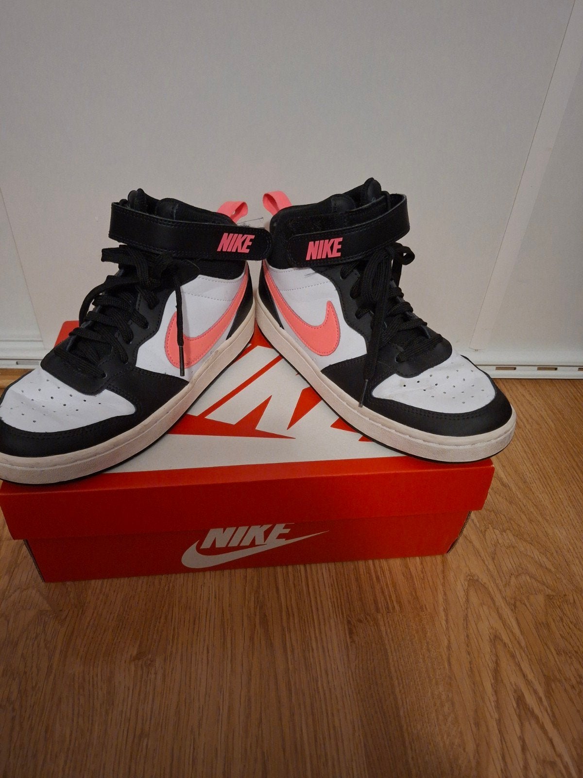 nike schoenen, Ophalen of Verzenden, Zo goed als nieuw, Nike