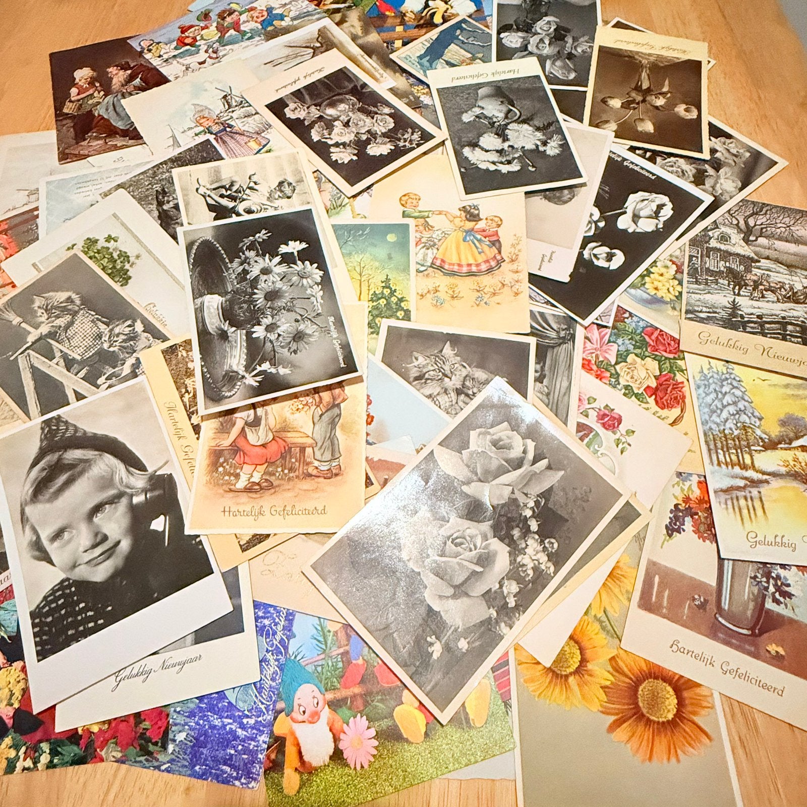 64 vintage ansichtkaartjes  uit oa 1937, Ophalen, Gebruikt, Voor 1940, Prent