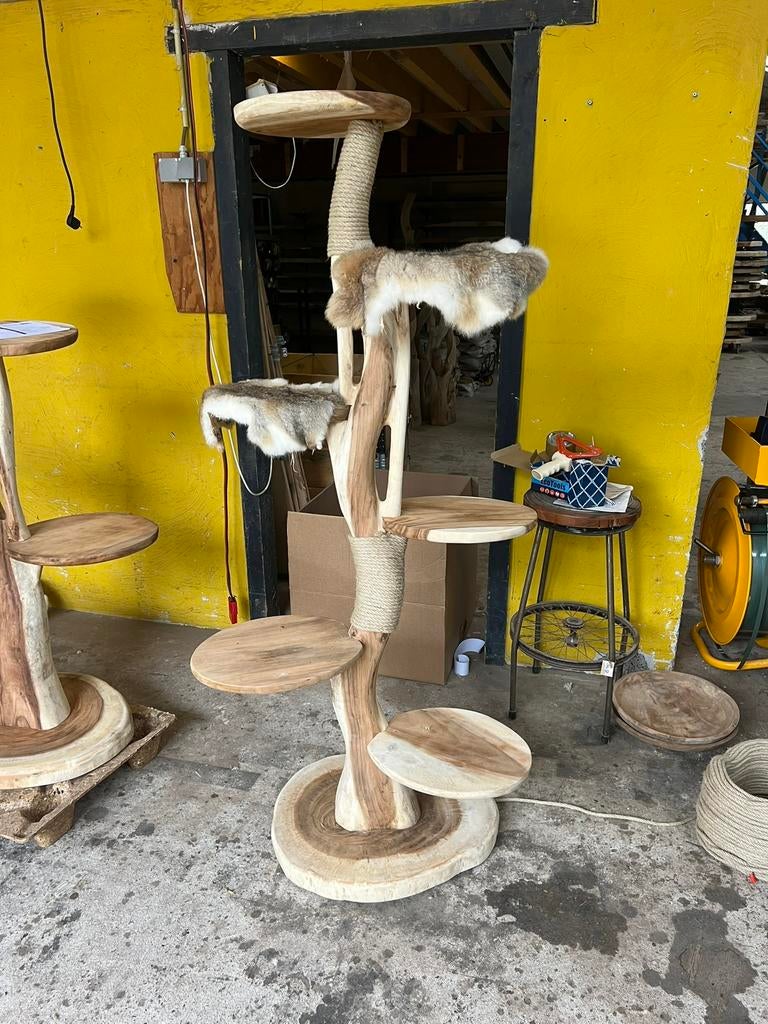 Suar houten krabpaal in verschillende maten verkrijgbaar., Dieren en Toebehoren, Krabmeubelen, Nieuw, Ophalen of Verzenden, Krabpaal