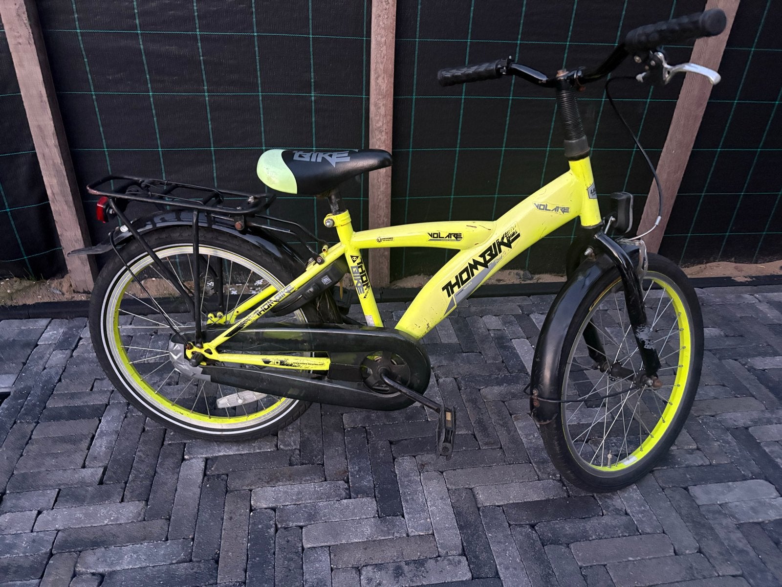 Thombike kinderfiets 20 inch - Geel, Fietsen en Brommers, Fietsen | Kinderfietsjes, Ophalen, Gebruikt, Terugtraprem, 16 tot 20 inch
