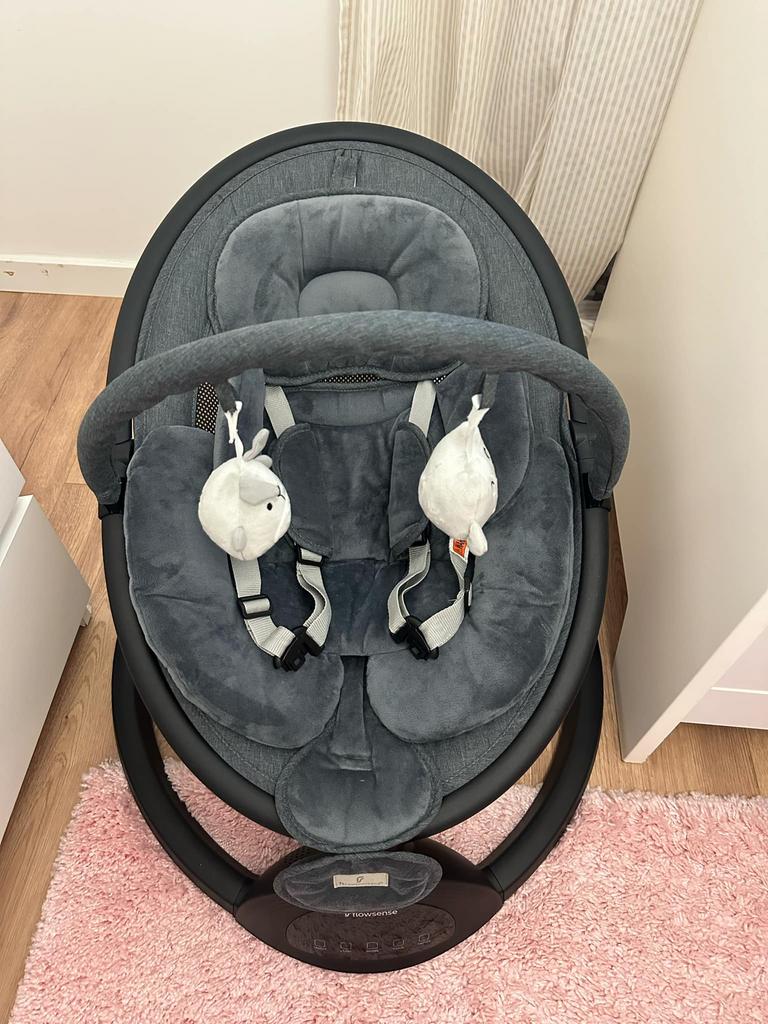 Elektrische Schommelstoel, Kinderen en Baby's, Babykleding | Overige, Ophalen, Zo goed als nieuw, Jongetje of Meisje