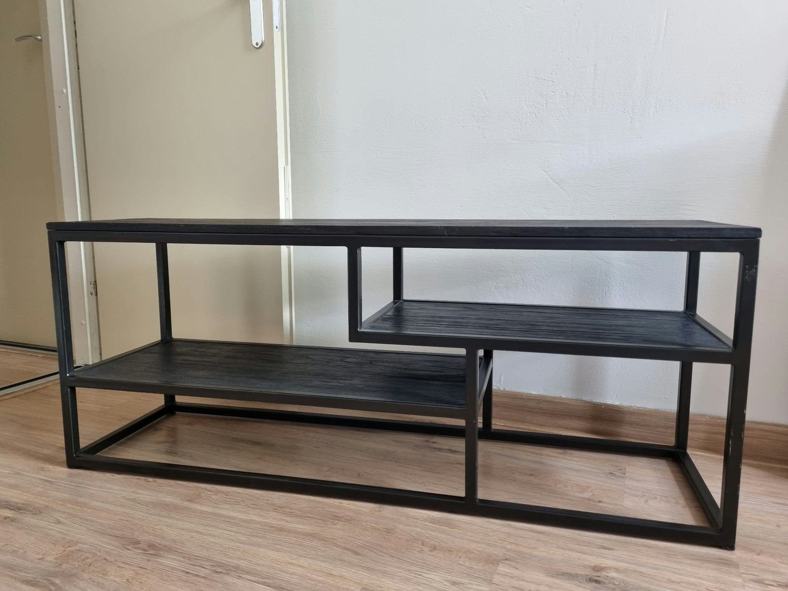 Tv kastje zwart industrieel, Ophalen, Gebruikt, 50 tot 100 cm, Minder dan 100 cm