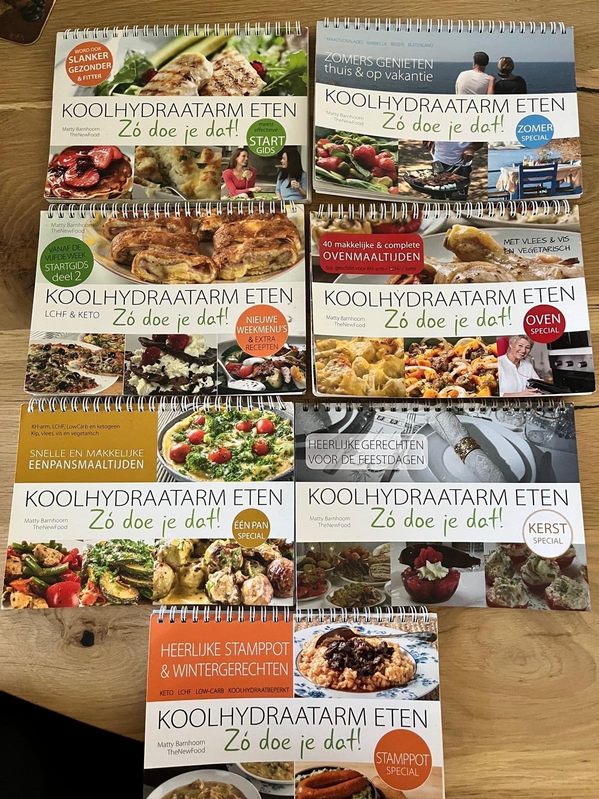 Koolhydraatarm Eten kookboeken - Diverse specials, Voorgerechten en Soepen, Ophalen of Verzenden, Zo goed als nieuw, Gezond koken