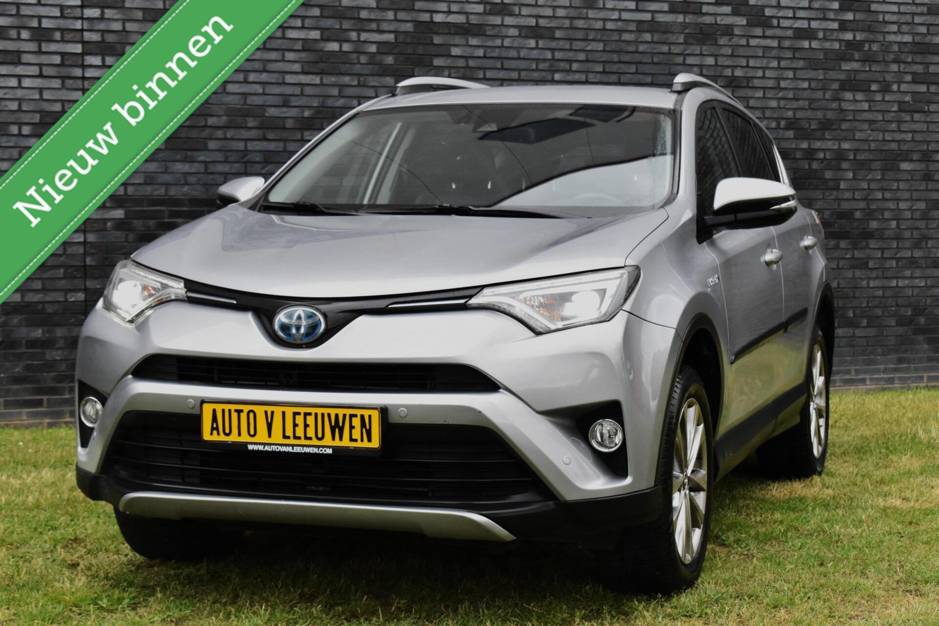 Toyota RAV4 2.5 Hybrid AWD Executive 1650KG TREKGEWICHT! LED, Auto's, Automaat, Gebruikt, Euro 6, Met garantie (alle)
