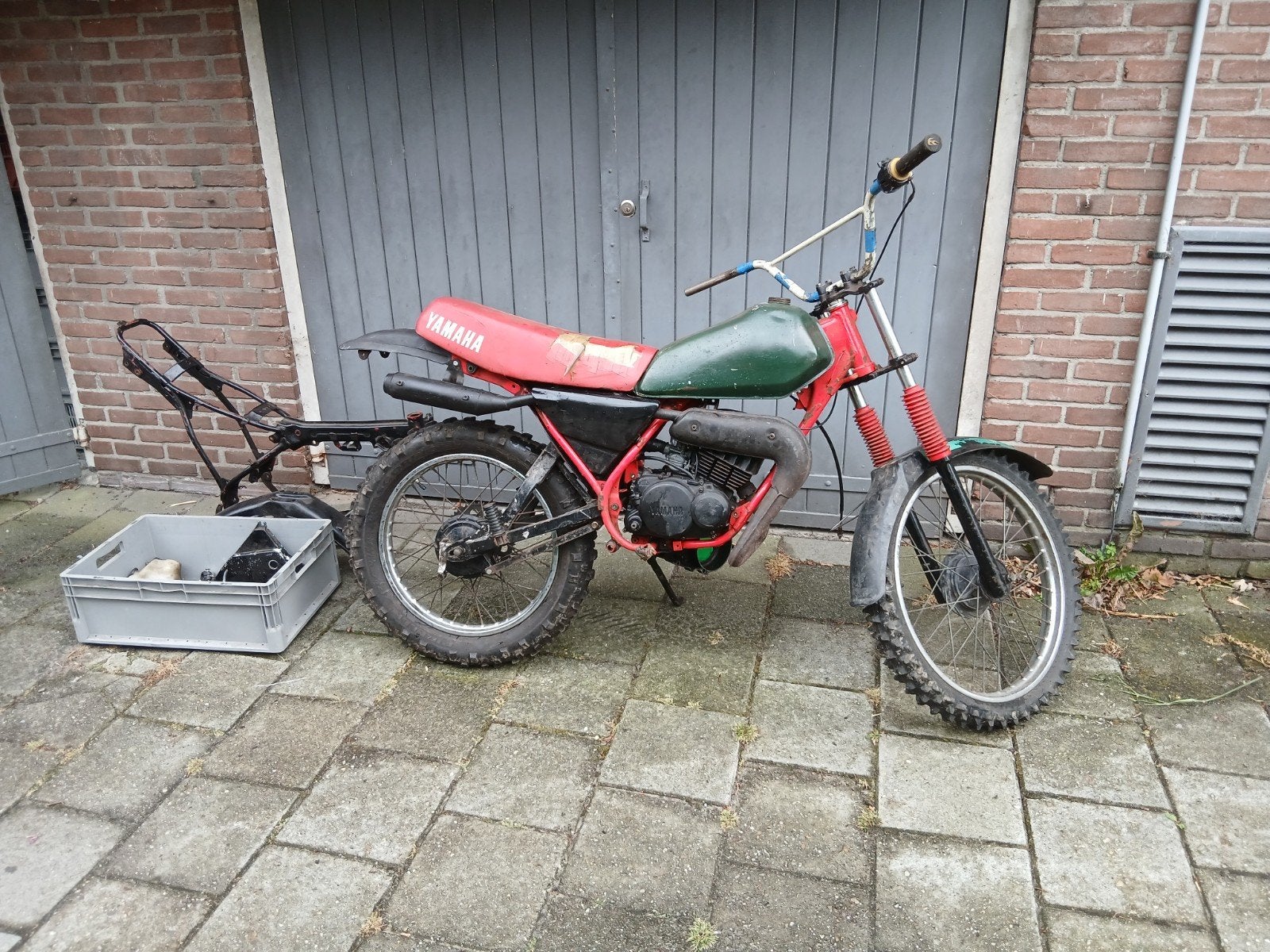 Yamaha DT50MX Brommer met extra frame en onderdelen, Fietsen en Brommers, Ophalen of Verzenden, Gebruikt