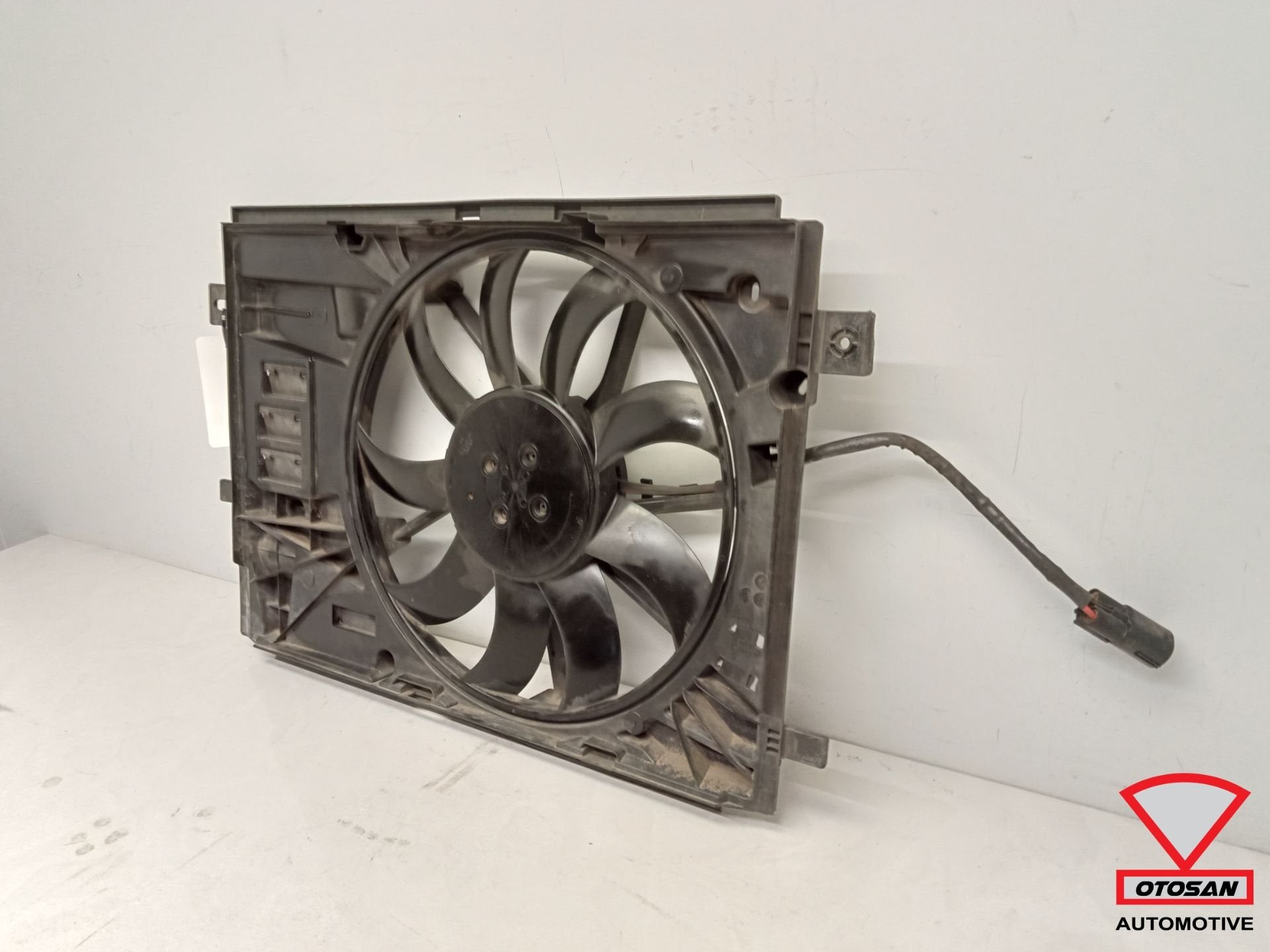 Peugeot Expert Koelvin Ventilator Origineel! 2016+, Taurusavenue 1
2132 LS  Hoofddorp, NL, Gebruikt, Contact.group@renault.com