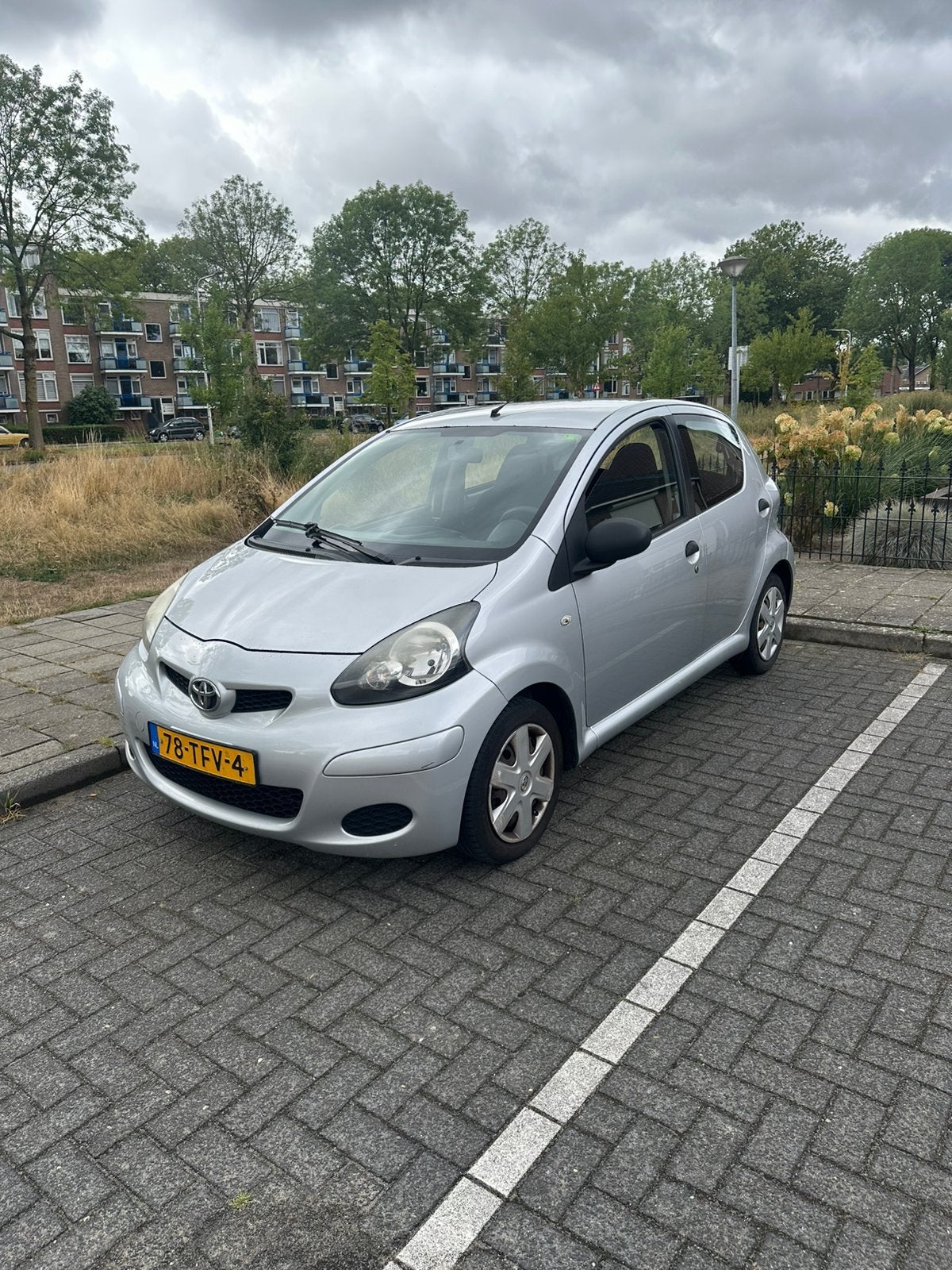 Toyota Aygo 5 deur airco 2012, Ophalen