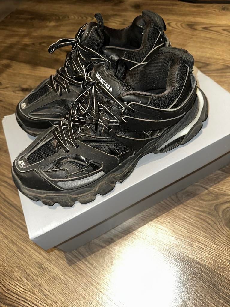 Balenciaga Tracks leds maat 45, Kleding | Heren, Schoenen, Zwart, Ophalen of Verzenden, Sneakers of Gympen, Gedragen