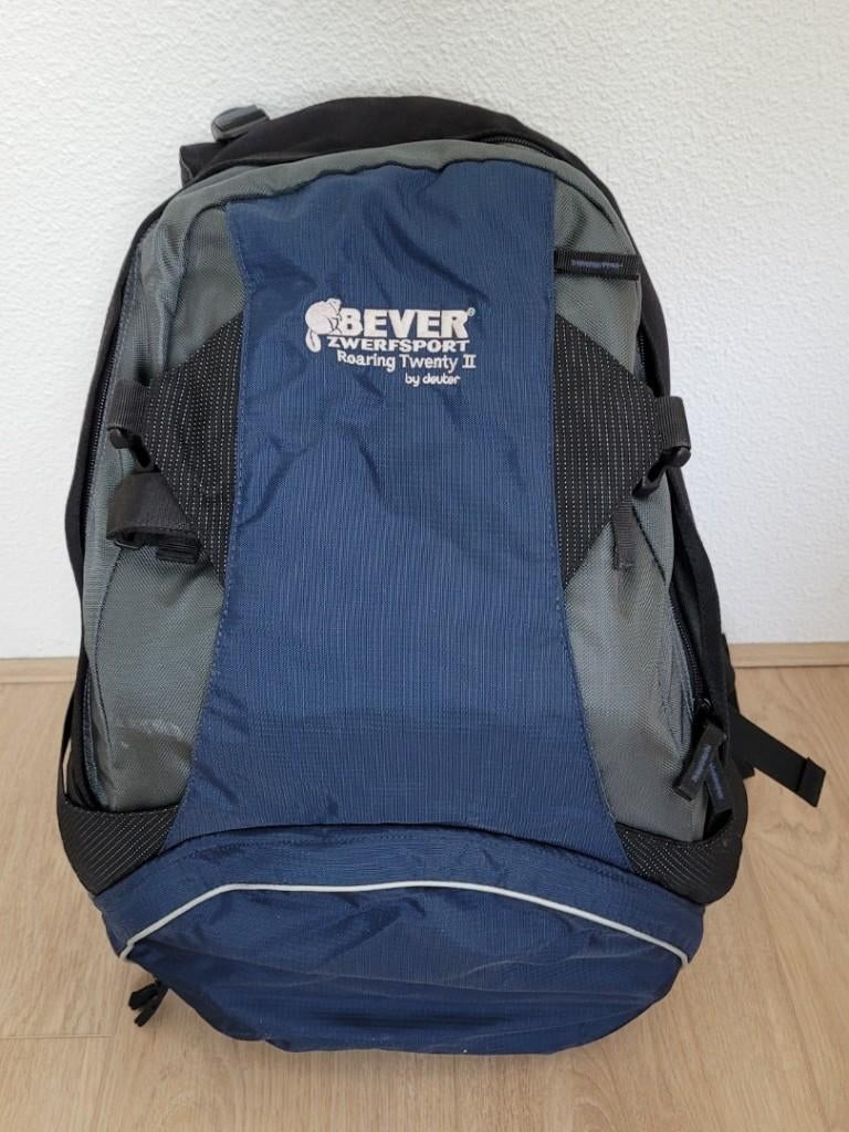 Rugtas, 25 tot 40 cm, Zo goed als nieuw, Waterdicht, Ophalen