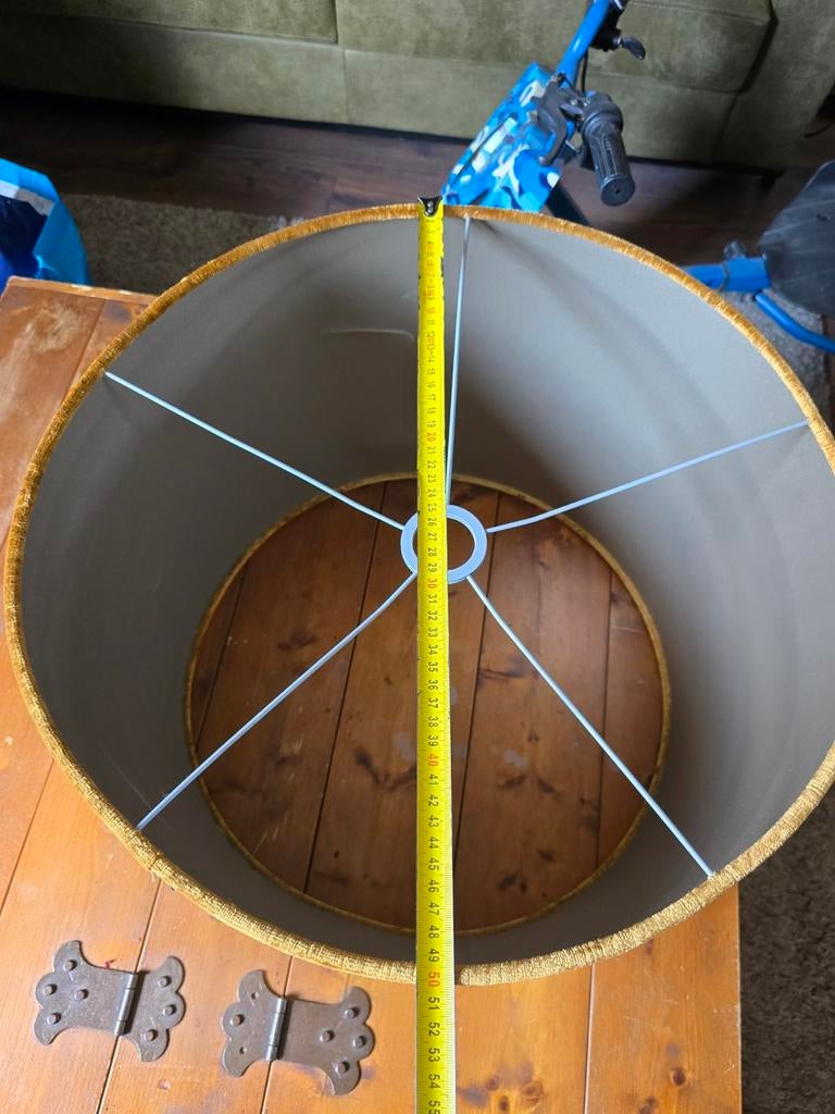 Gouden lampenkap - Zo goed als nieuw, Huis en Inrichting, Lampen | Lampenkappen, Ophalen, Overige kleuren, 25 tot 50 cm, Rond