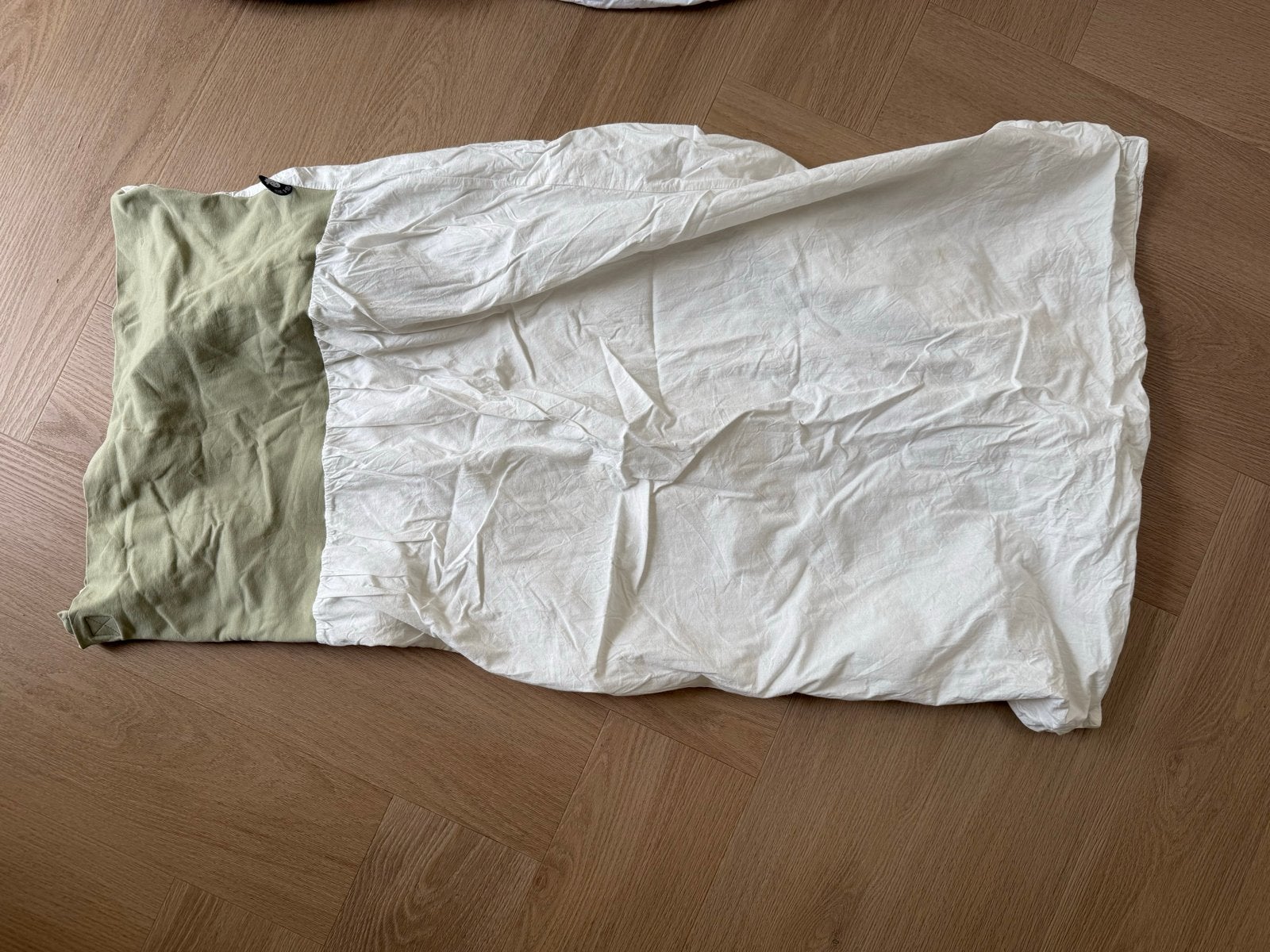 Baby inbaker lakentje nunki fedde en kees 60x120 olive green, Ophalen of Verzenden, Gebruikt, Lakentje, Nunki