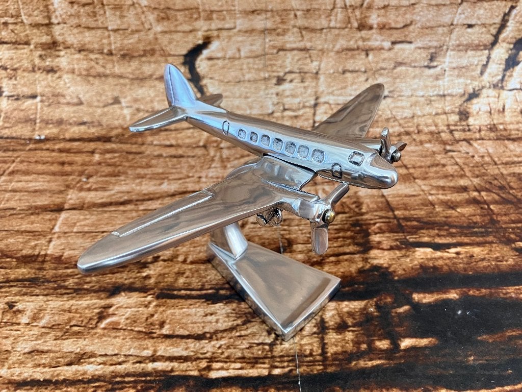 DC3 Dakota aluminium sculptuur, Miniatuur of Beeldje, Ophalen of Verzenden, Luchtmacht, Nvt