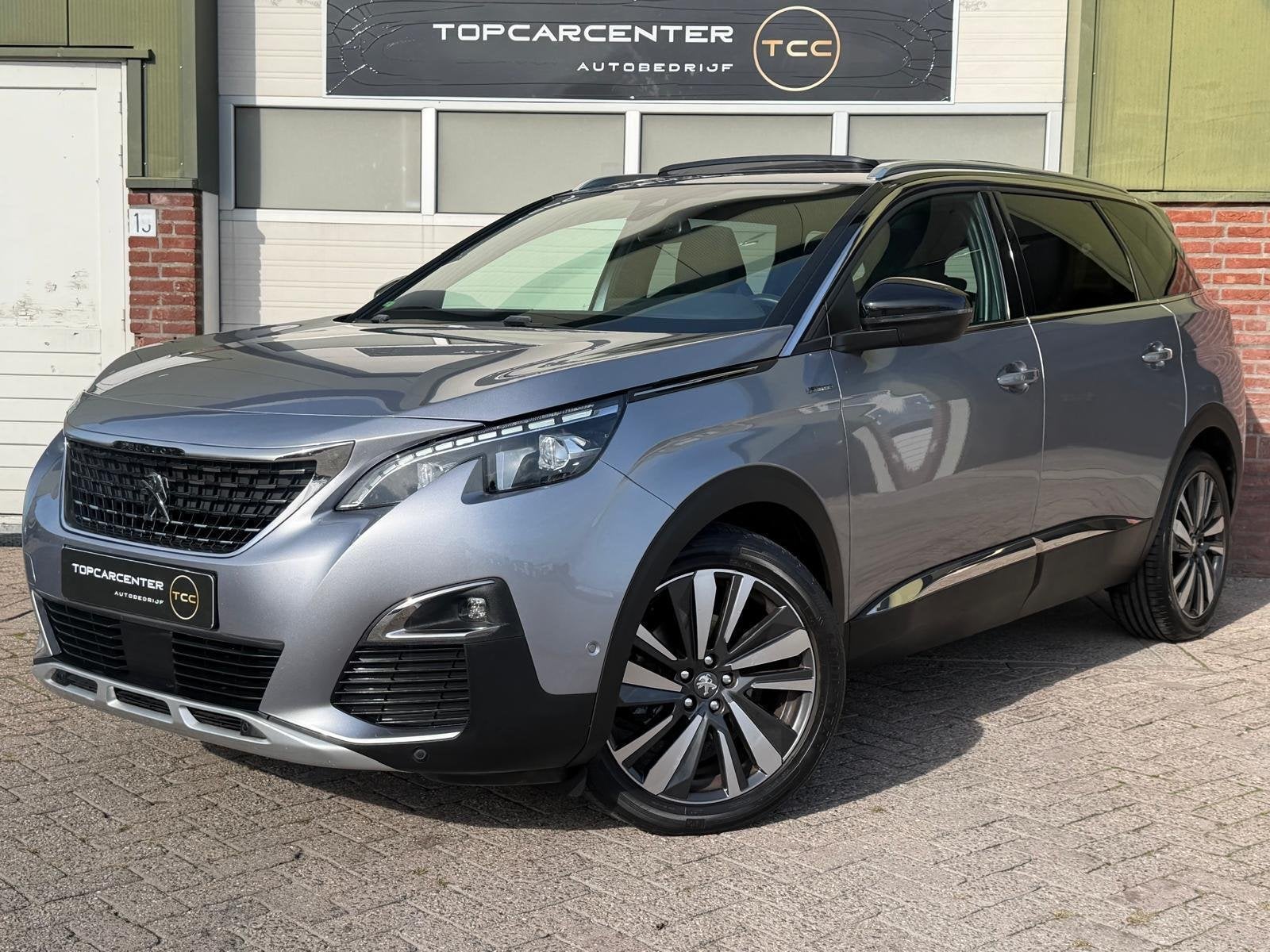Peugeot 5008 1.2 GT-Line/PANO/KEYLESS/TREKH/CAMERA/APK/NAP, Voorwielaandrijving, Gebruikt, Euro 6, 1290 kg