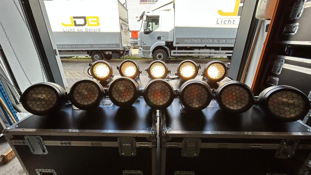 Vellolight Golden Eye 250ip led dmx Blinder ip65, Muziek en Instrumenten, Licht en Laser, Ophalen, Zo goed als nieuw, Licht, Geluidgestuurd