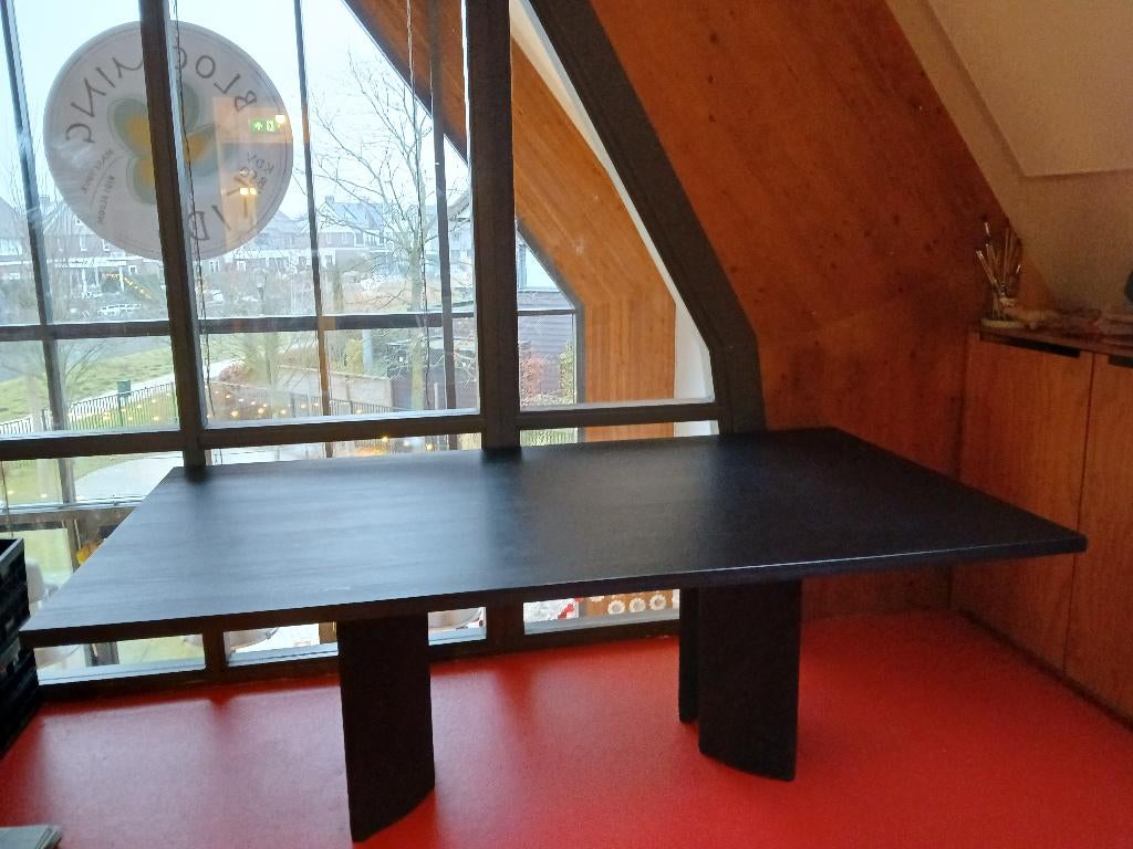 Mooie zware zwarte tafel 220x120, Huis en Inrichting, Tafels | Eettafels, Ophalen, 200 cm of meer, Zo goed als nieuw, Vijf personen of meer