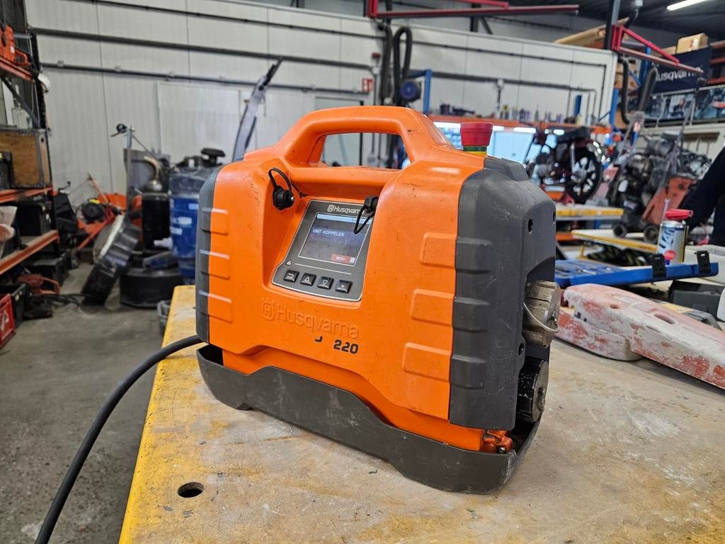 Husqvarna PP220 hoog frequent powerpack, Ophalen, Gebruikt