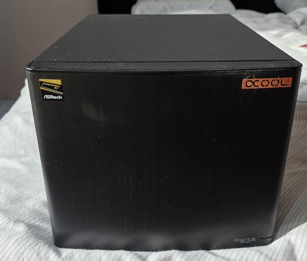 Fractal Node 304 / i5 4460 / 8Gb ddr3 / 430watt psu, Watersport en Boten, Ophalen of Verzenden, Gebruikt, Complete set