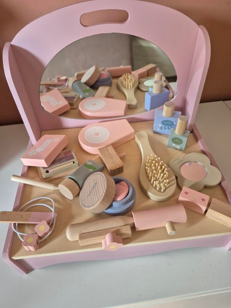 Houten Make-up Tafel Montessori Speelgoed, Kinderen en Baby's, Speelgoed | Houten speelgoed, ., Meubelstuk of Keukentje, Nieuw