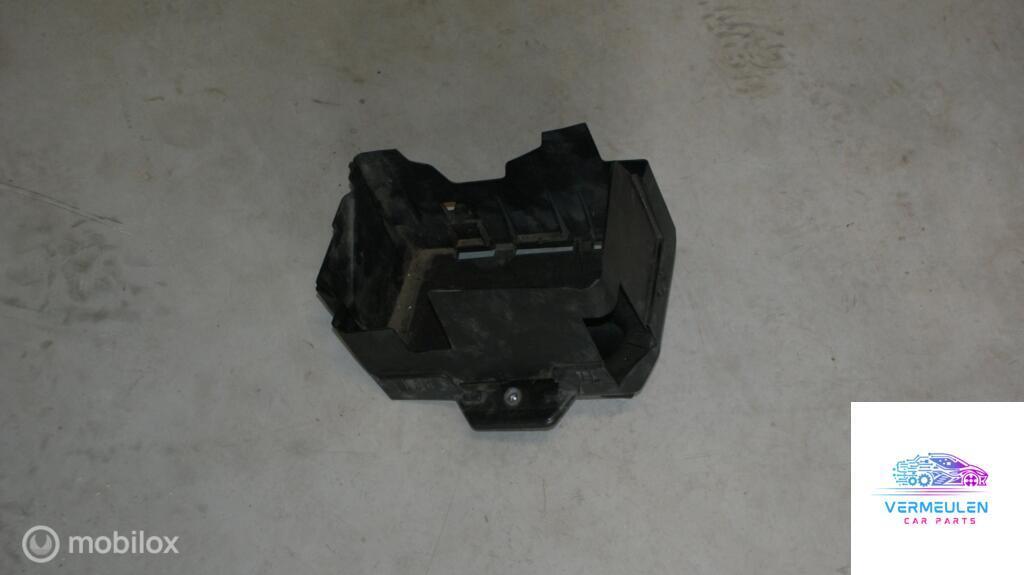 Accubak OEM VW Polo 6R 1.6 TDI ('09-'14) 6r0915321, Gebruikt, Volkswagen, Ophalen of Verzenden, Volkswagen