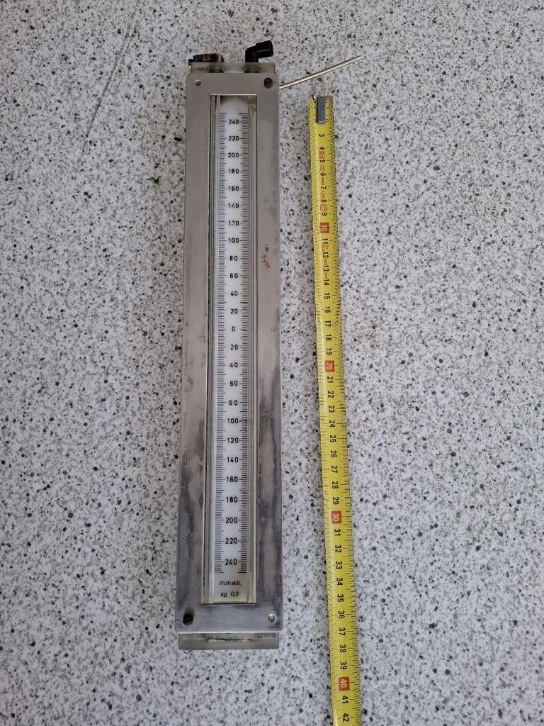 vacuum / luchtdruk meter, Ophalen of Verzenden, Zo goed als nieuw, Druk