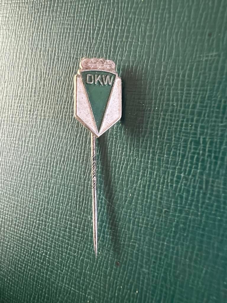 DKW Speldje / Pin - Auto Oldtimer, Ophalen of Verzenden, Gebruikt, Merk, Speldje of Pin