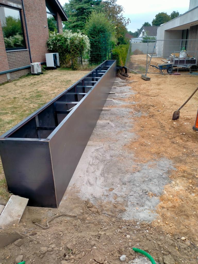 Foto 4 van Cortenstalen xl bloembakken maatwerk