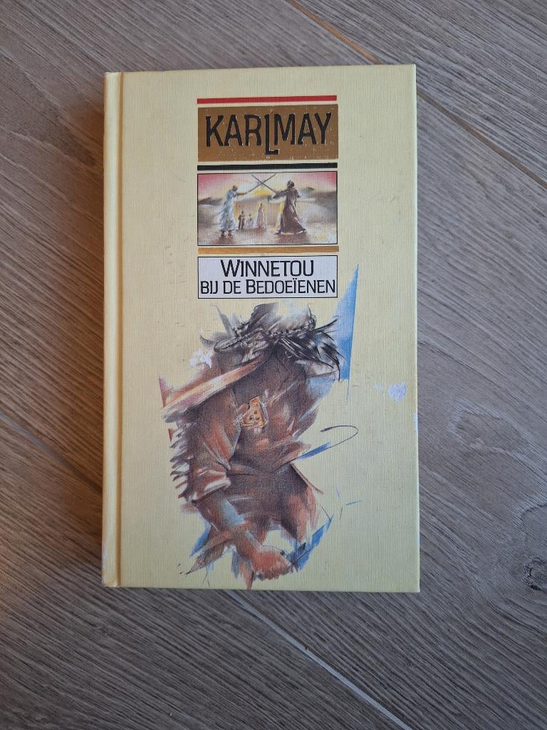 Boek: Winnetou bij de Bedoeïenen, Ophalen of Verzenden, Gelezen