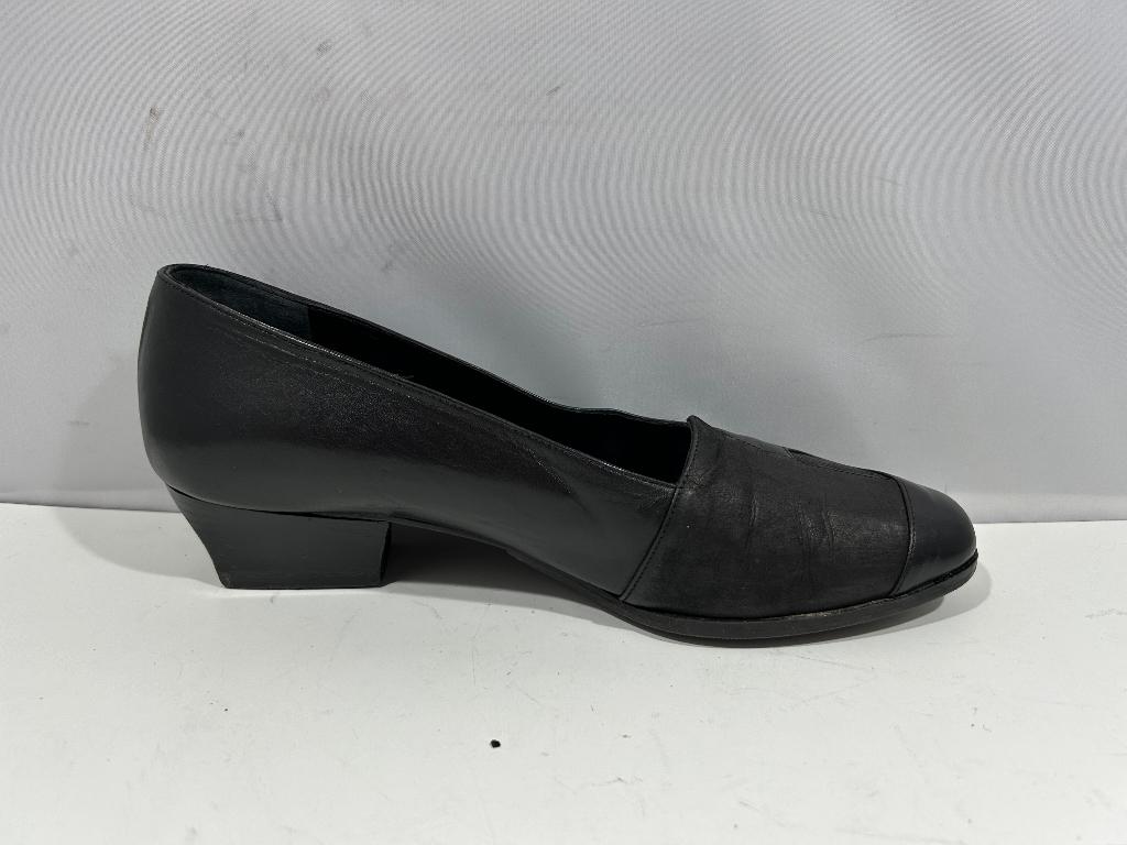 Donna Lisa Tucci, maat 37,5 elegante zwarte instappers, Kleding | Dames, Schoenen, Zo goed als nieuw, Schoenen met lage hakken