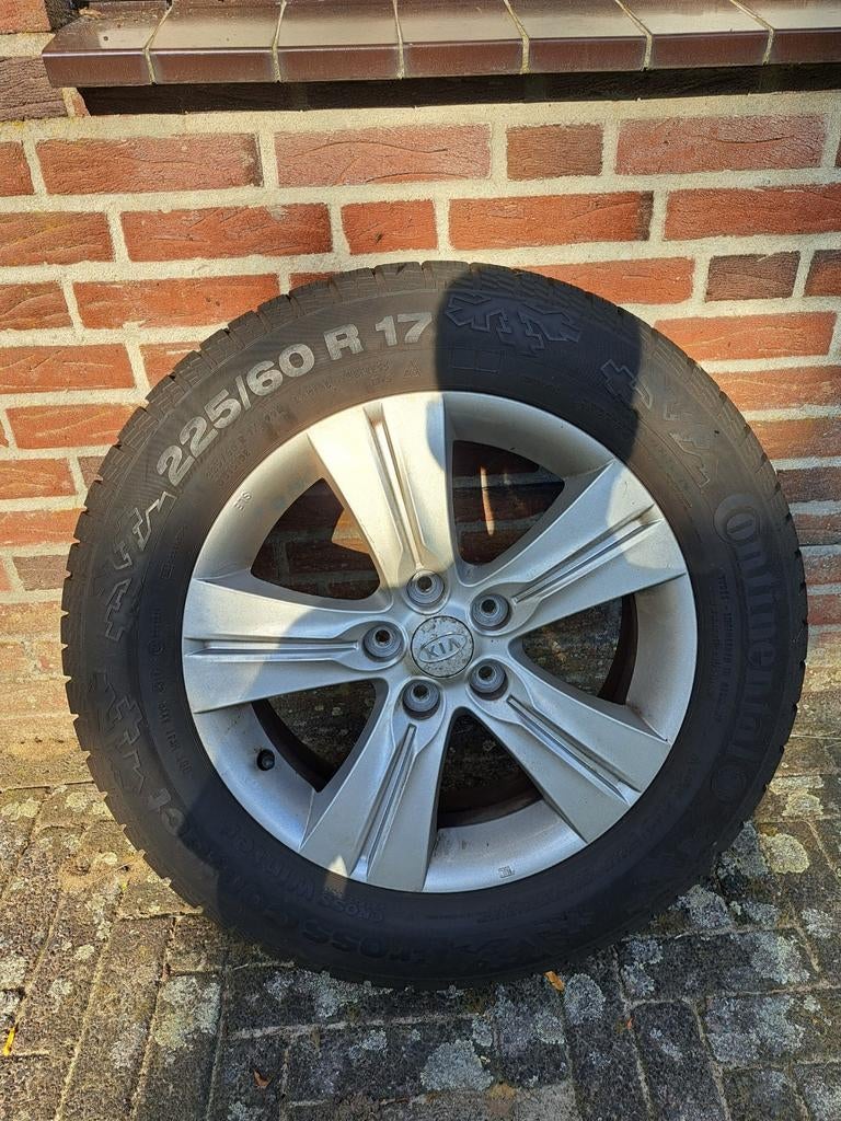 Kia Sportage Velgen met Winterbanden 225/60 R17, Auto-onderdelen, Banden en Velgen, Ophalen, Gebruikt, Banden en Velgen, 17 inch