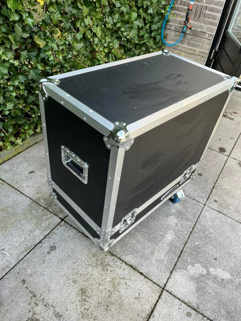 Flightcase voor fender blues deluxe amp, Muziek en Instrumenten, Ophalen, Zo goed als nieuw, Overige instrumenten, Flightcase
