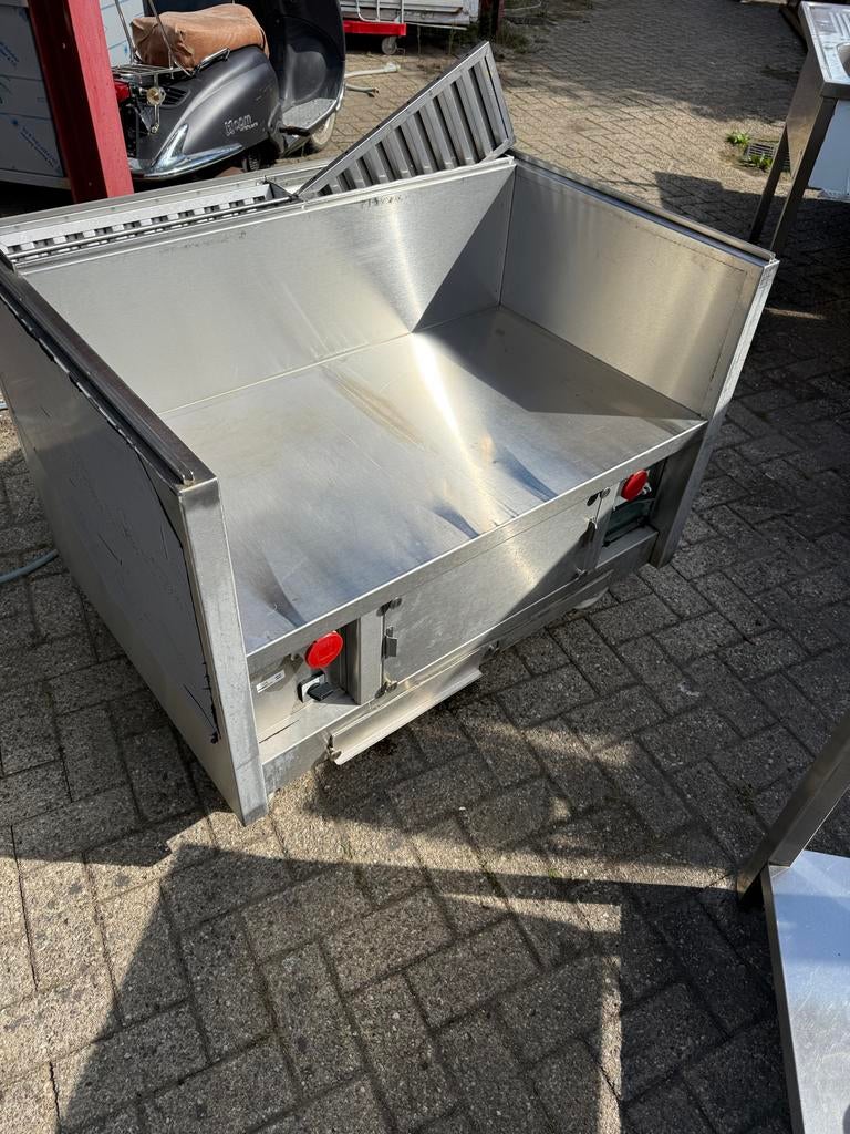 Rvs werk tafel onderstel  mobile werkbank met afzuigsystem, Ophalen