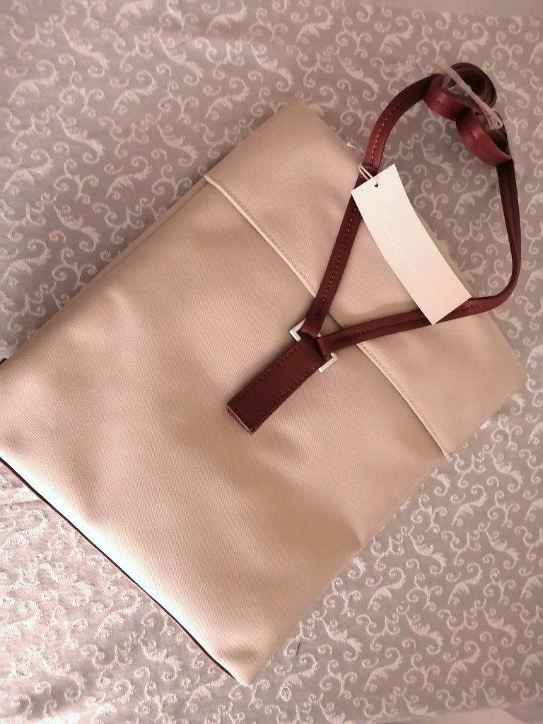 Elegante Naturelkleurige Rugtas/ Laptoptas van Laurent David, Overige merken, 25 tot 40 cm, Nieuw, Ophalen of Verzenden