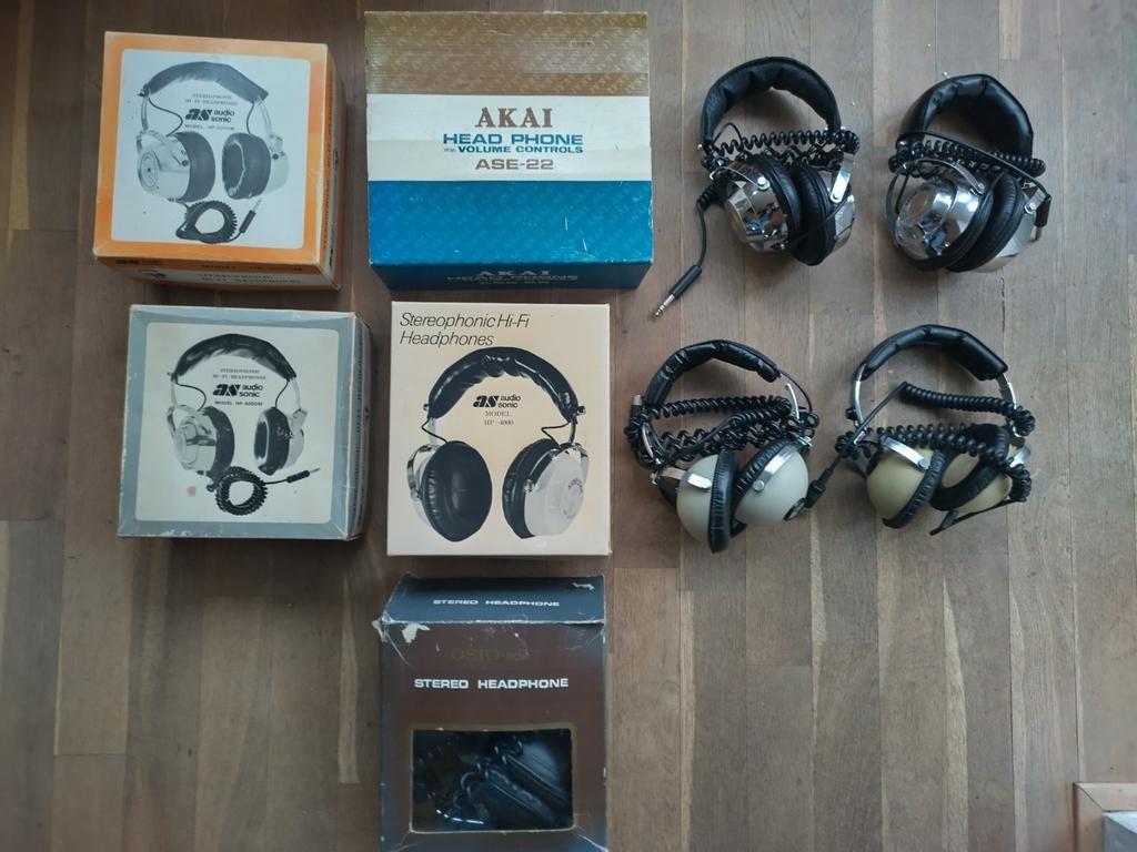 9 Vintage Koptelefoons van Akai, Philips of AS te koop, Ophalen of Verzenden, Overige merken