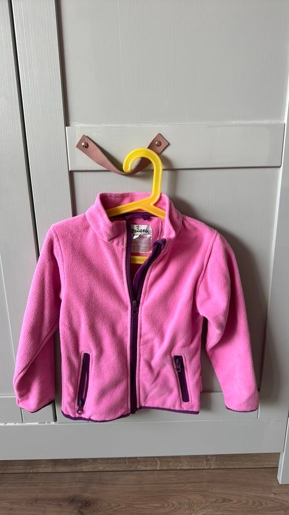 Fleece vest maat 104, Ophalen, Zo goed als nieuw, Meisje, Trui of Vest
