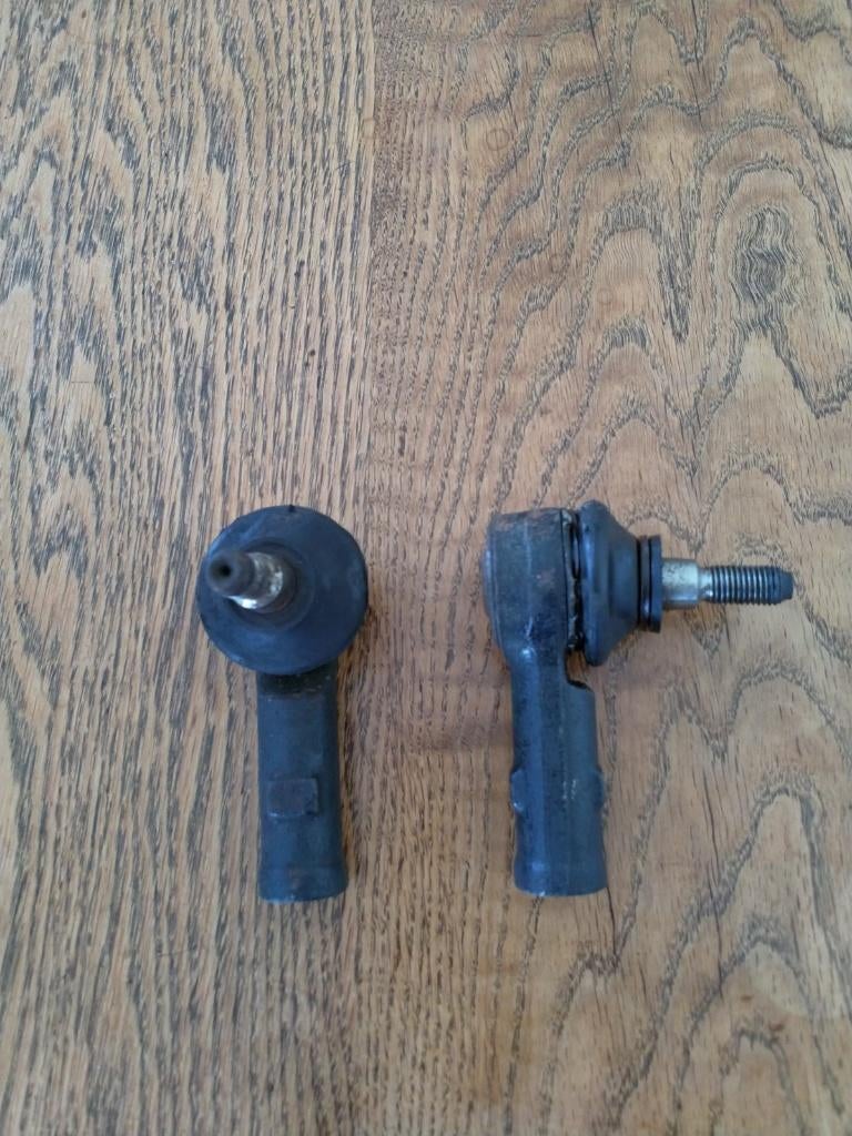 spoorstangeinde fiat 131 s, Ophalen of Verzenden, Gebruikt, Fiat