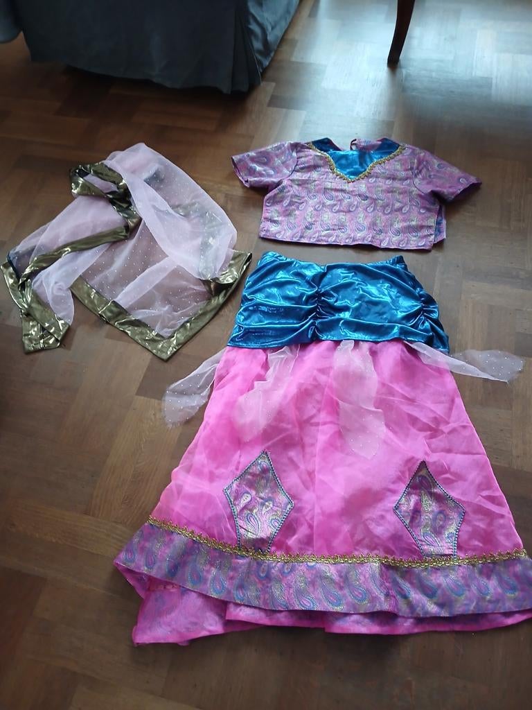 Oosterse danseres maat 40/42, Kleding | Dames, Carnavalskleding en Feestkleding, Ophalen of Verzenden, Zo goed als nieuw, Maat 38/40 (M)