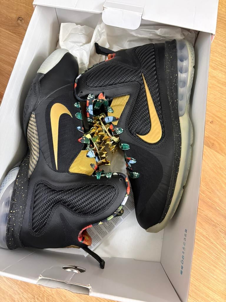 Nike Lebron 9 maat 42, Nieuw, Ophalen of Verzenden, Sportschoenen, Zwart