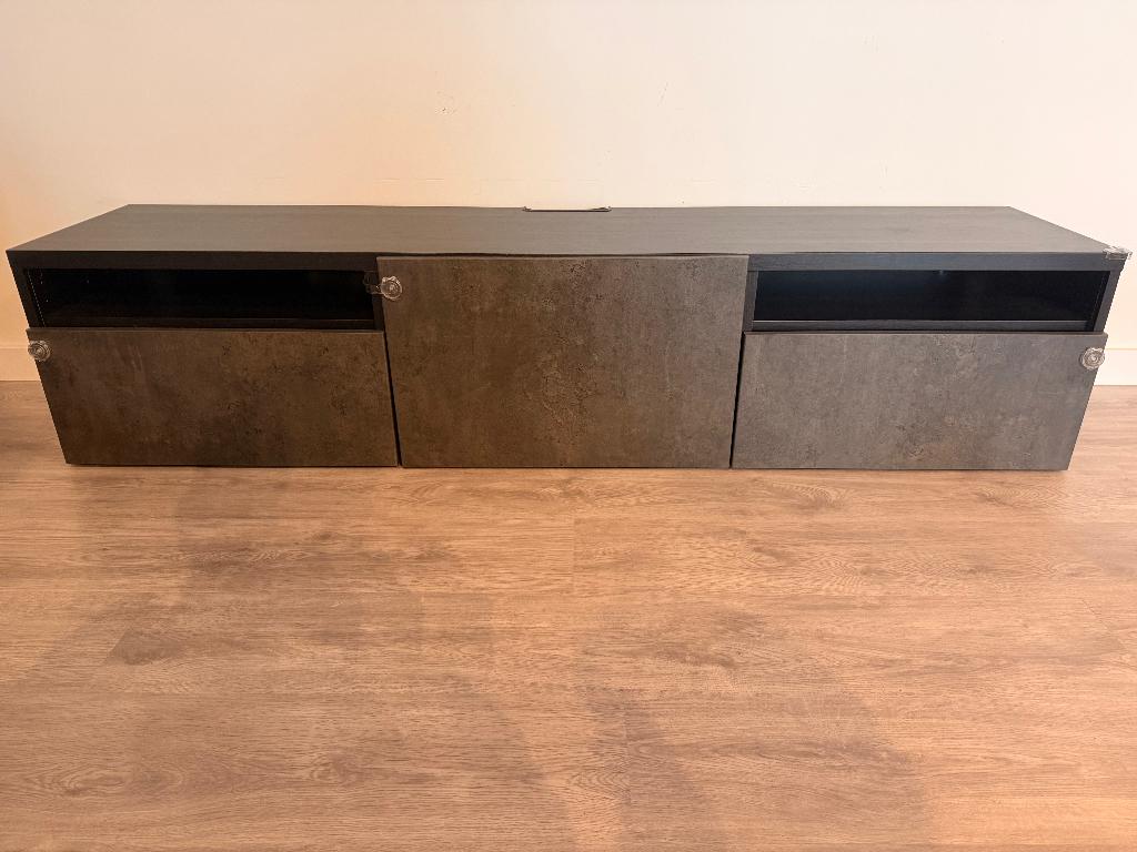 IKEA BESTA TV Bench, Ophalen, 150 tot 200 cm, Zo goed als nieuw, Minder dan 100 cm